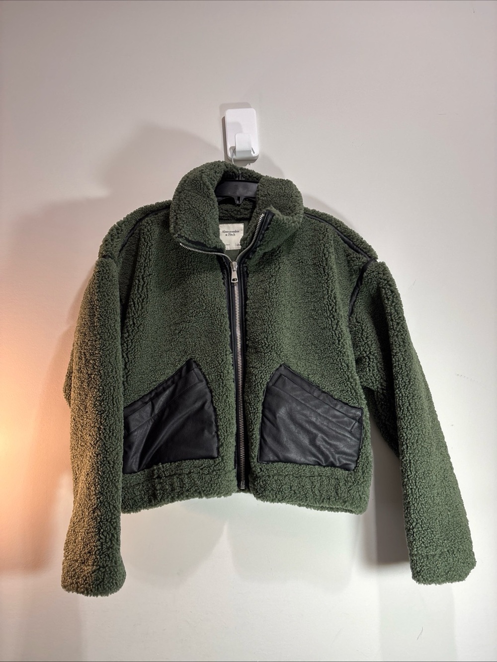 Abercrombie & Fitch Olive Green Sherpa Jacket with Black Pocket Accents. 1323
